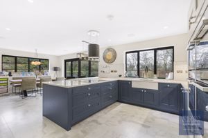 Photo 16- click for photo gallery